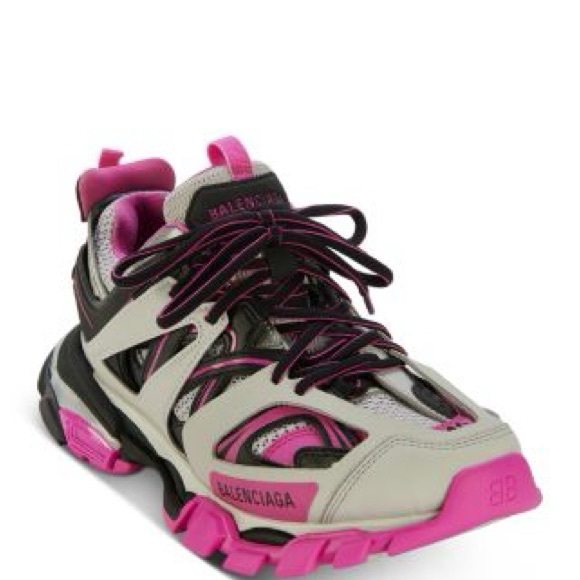 Balenciaga
Women's Track LED Low Top Sneakers new - Picture 1 of 5